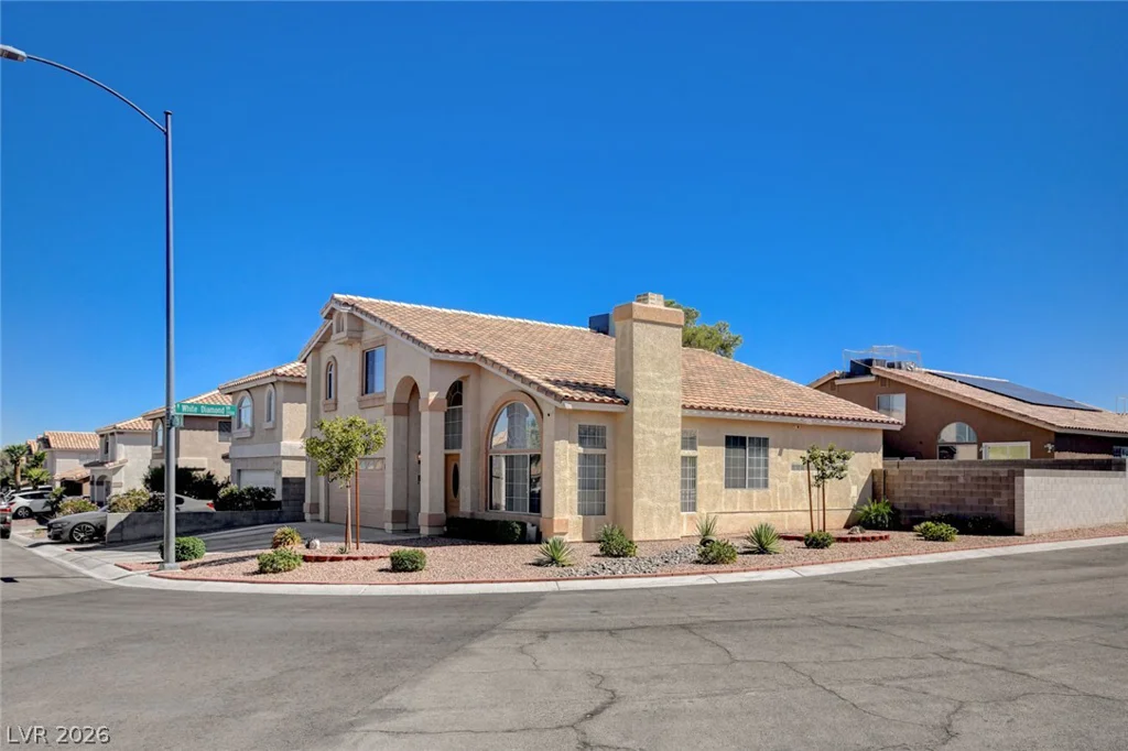 8963 Dove Cove, Las Vegas, NV 89129