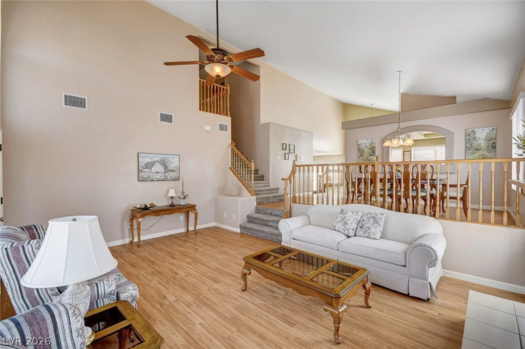 8963 Dove Cove, Las Vegas, NV 89129