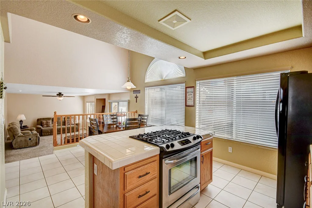 8963 Dove Cove, Las Vegas, NV 89129