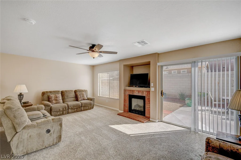 8963 Dove Cove, Las Vegas, NV 89129