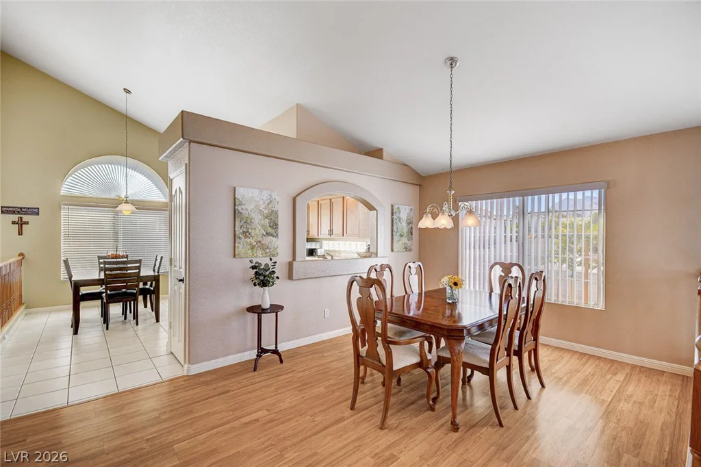 8963 Dove Cove, Las Vegas, NV 89129