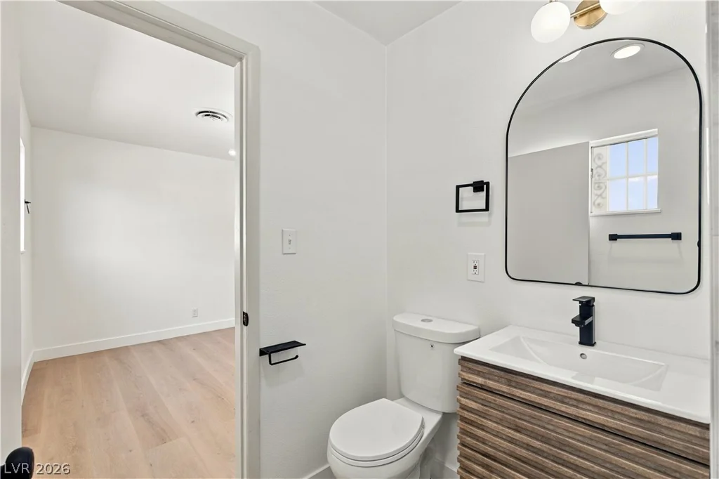 1208 Sandy Cove, Las Vegas, NV 89110