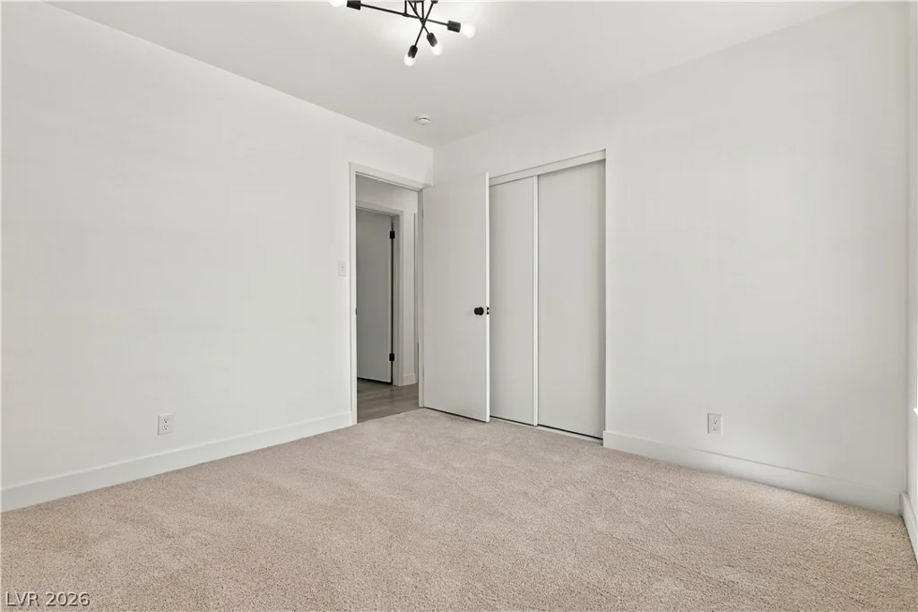 1208 Sandy Cove, Las Vegas, NV 89110