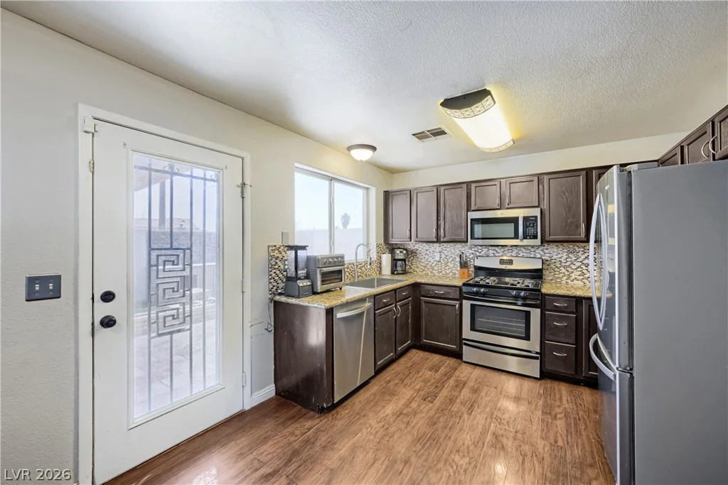 3536 Golden Pedal, Las Vegas, NV 89129