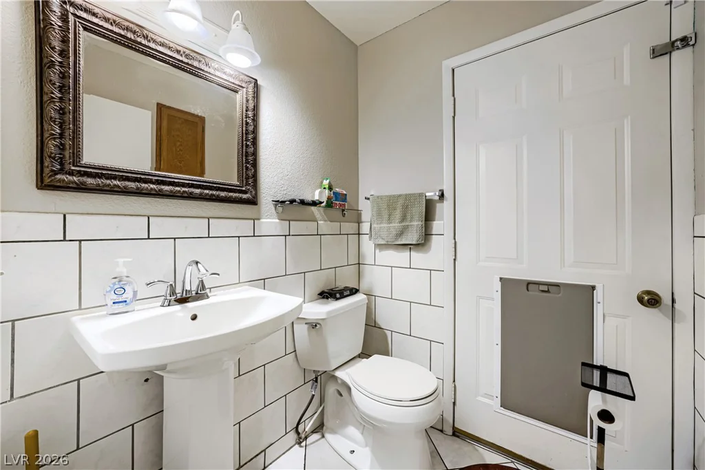 3536 Golden Pedal, Las Vegas, NV 89129