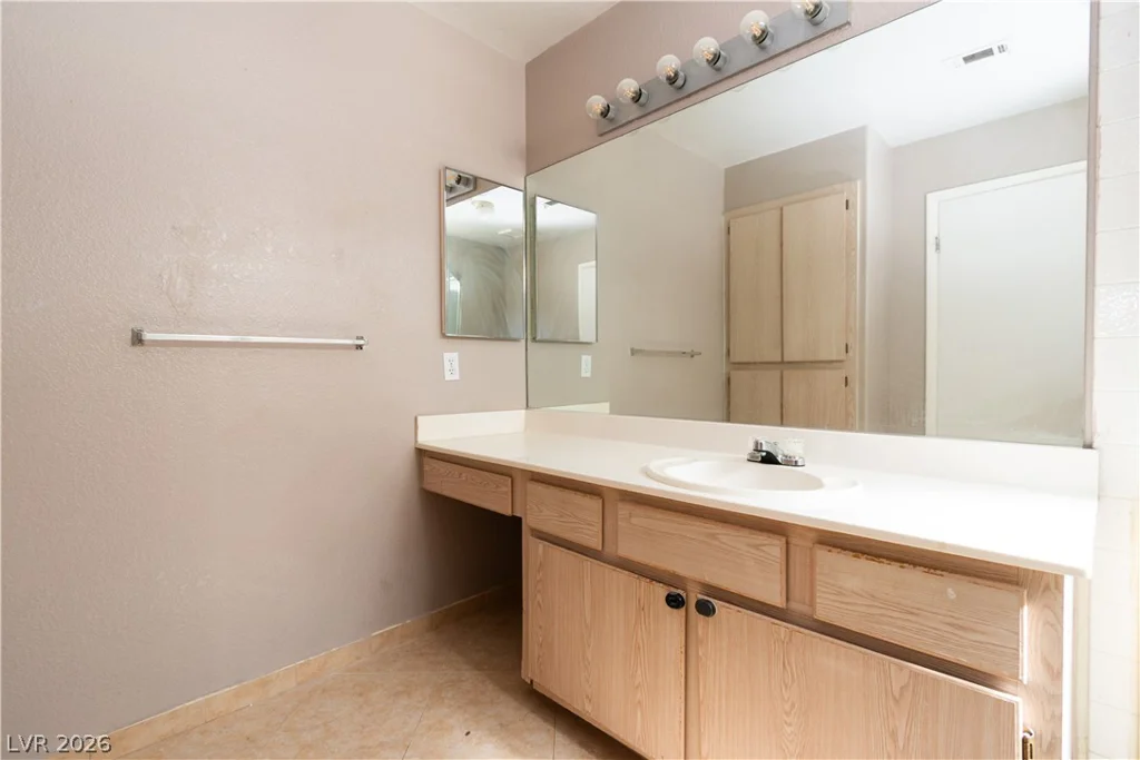 5109 Souvenir, Las Vegas, NV 89118