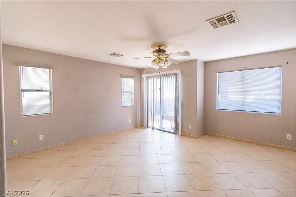 5109 Souvenir, Las Vegas, NV 89118