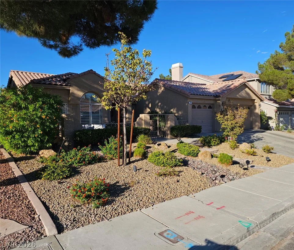 7908 Waterfalls, Las Vegas, NV 89128