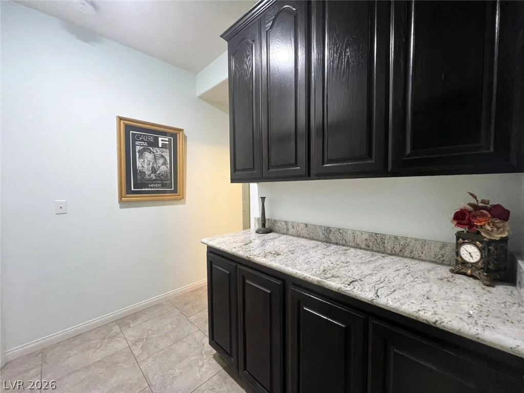 7908 Waterfalls, Las Vegas, NV 89128