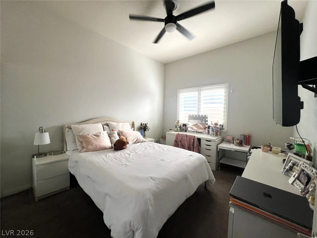 7908 Waterfalls, Las Vegas, NV 89128