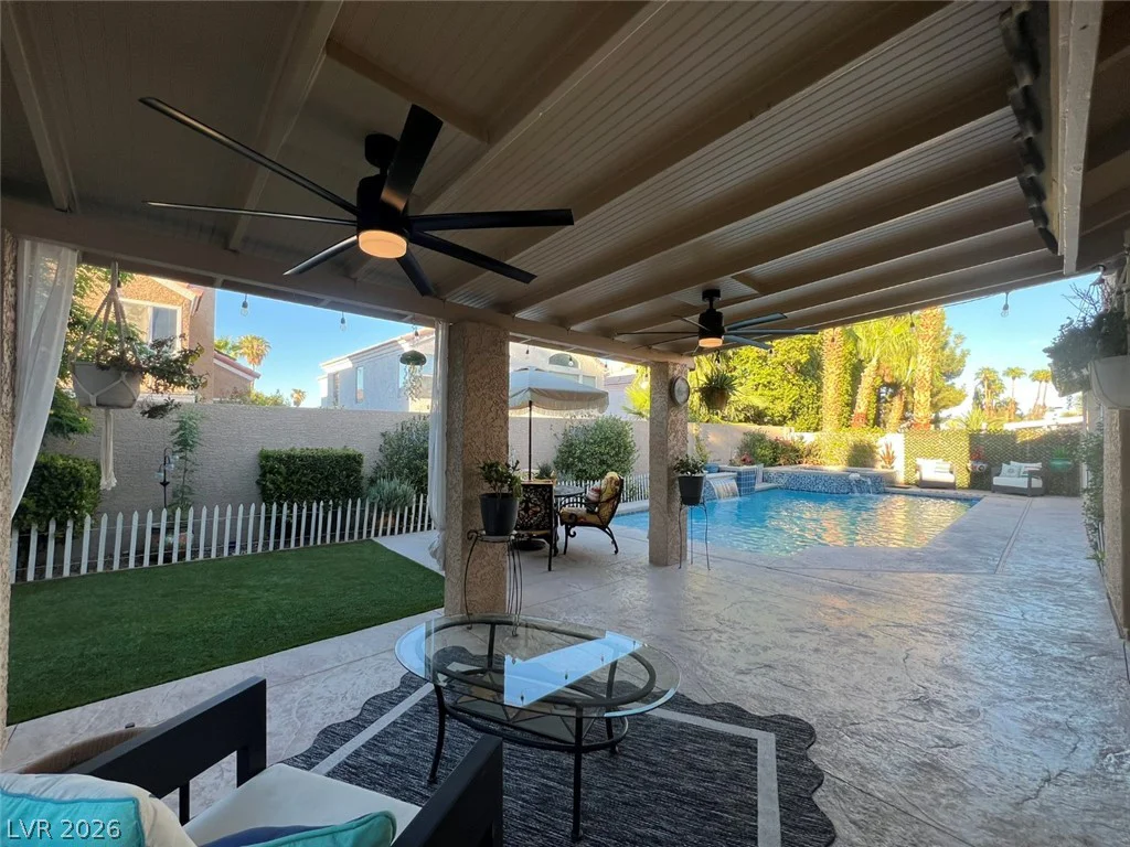 7908 Waterfalls, Las Vegas, NV 89128