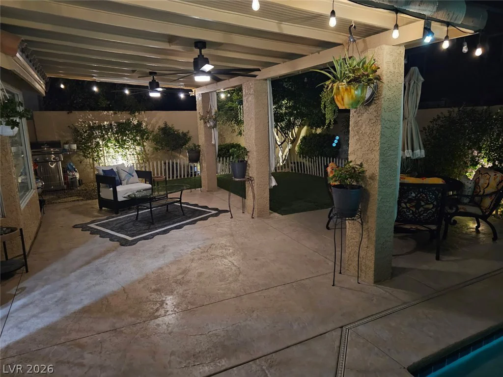 7908 Waterfalls, Las Vegas, NV 89128