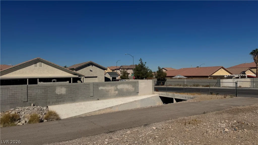 4582 Ordway, Las Vegas, NV 89139
