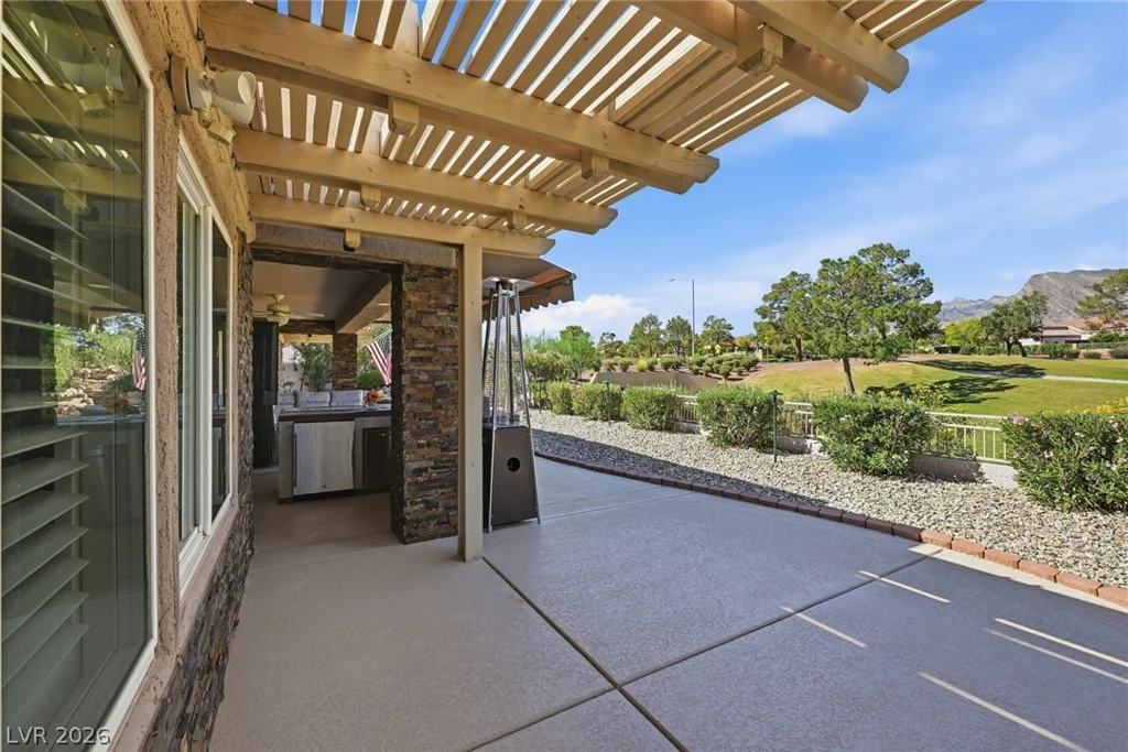 2829 Billy Casper, Las Vegas, NV 89134