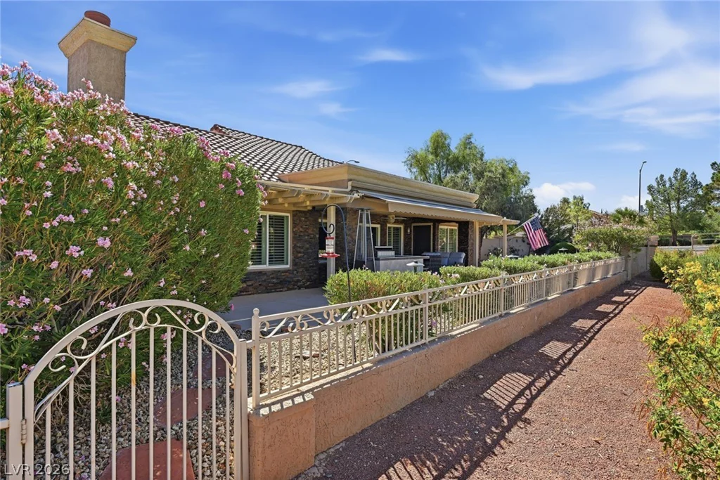 2829 Billy Casper, Las Vegas, NV 89134