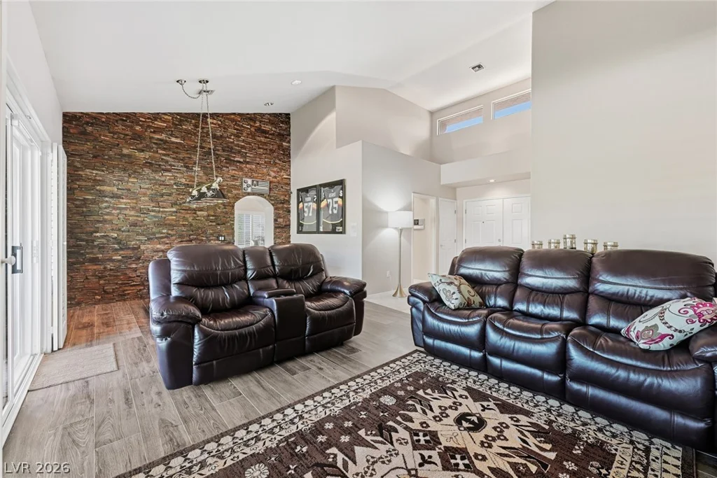 2829 Billy Casper, Las Vegas, NV 89134