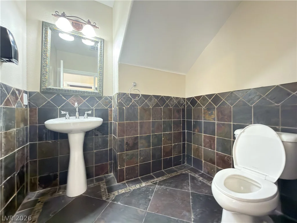 11541 Bollinger, Las Vegas, NV 89141