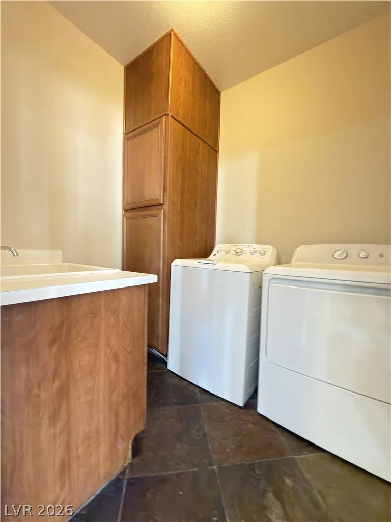 11541 Bollinger, Las Vegas, NV 89141