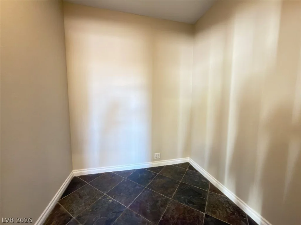 11541 Bollinger, Las Vegas, NV 89141