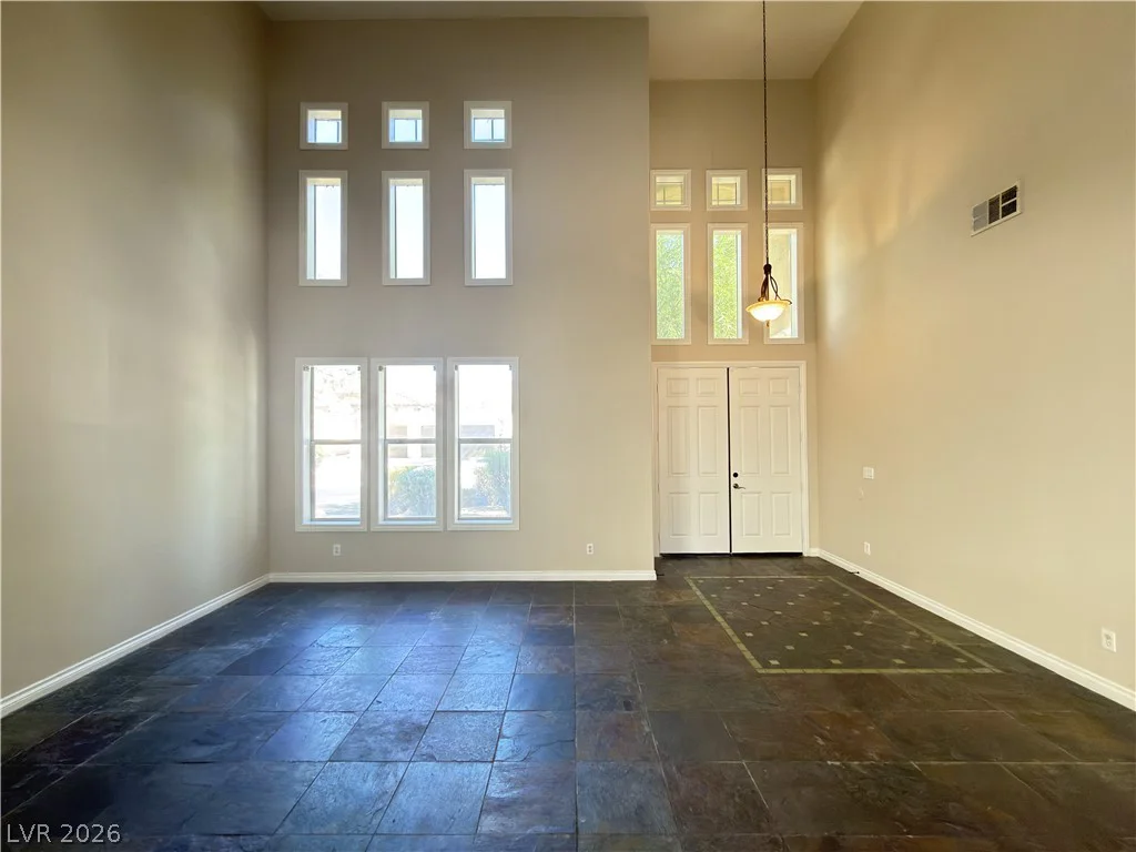 11541 Bollinger, Las Vegas, NV 89141