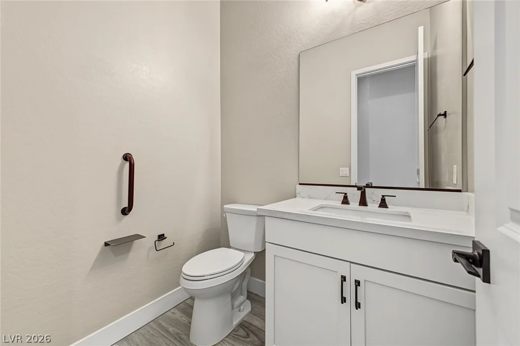 10086 Goff Grove, Las Vegas, NV 89183