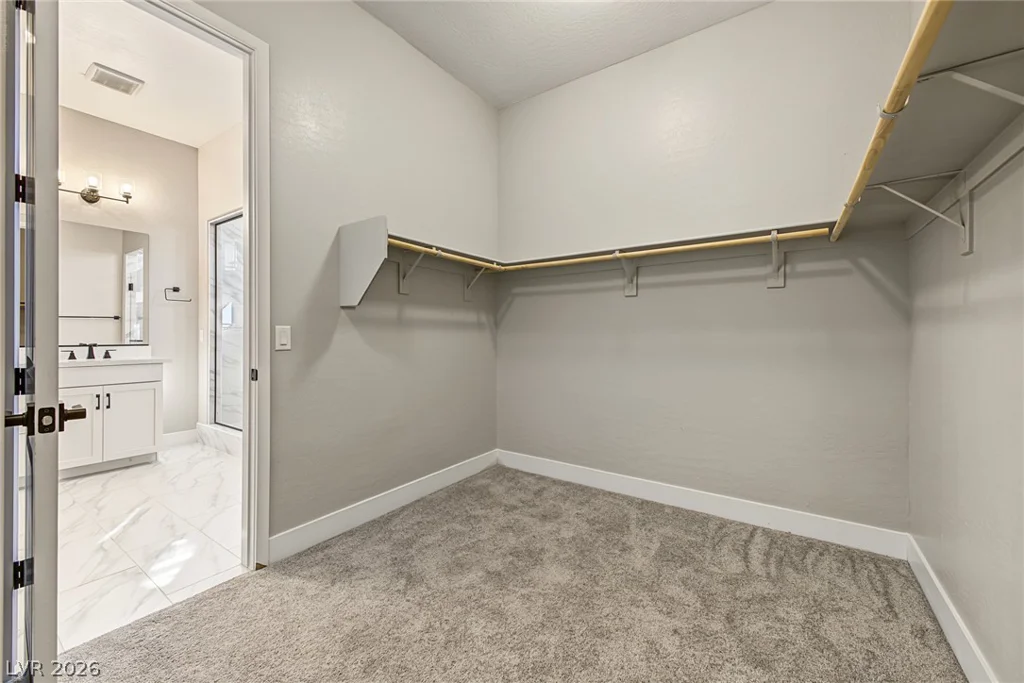 10086 Goff Grove, Las Vegas, NV 89183