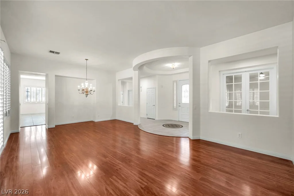 7904 Roxburgh Castle, Las Vegas, NV 89117