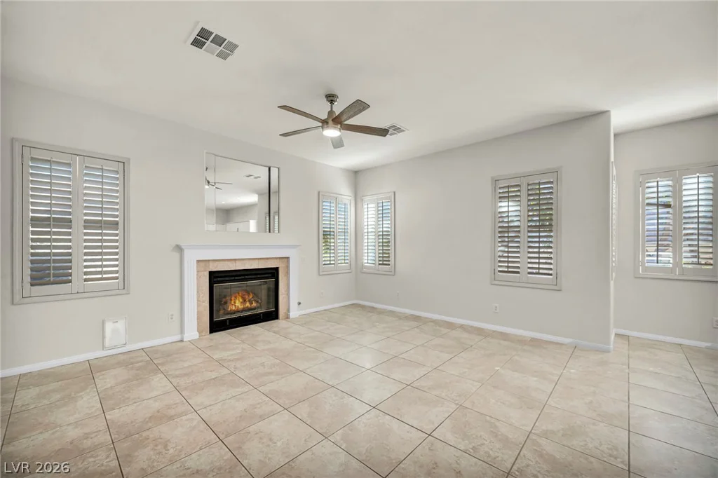 7904 Roxburgh Castle, Las Vegas, NV 89117