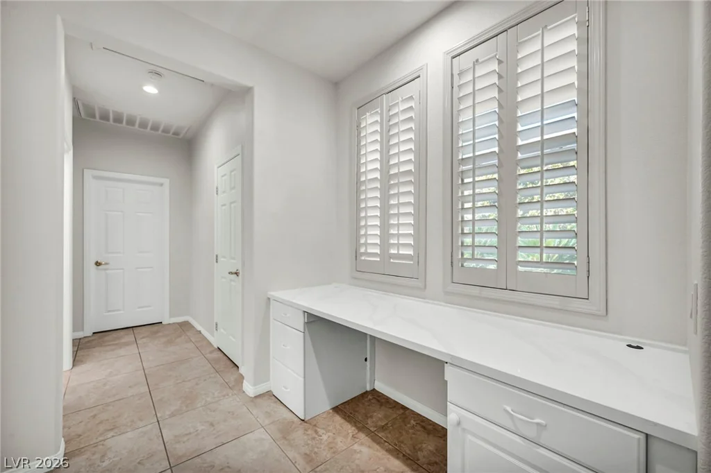 7904 Roxburgh Castle, Las Vegas, NV 89117