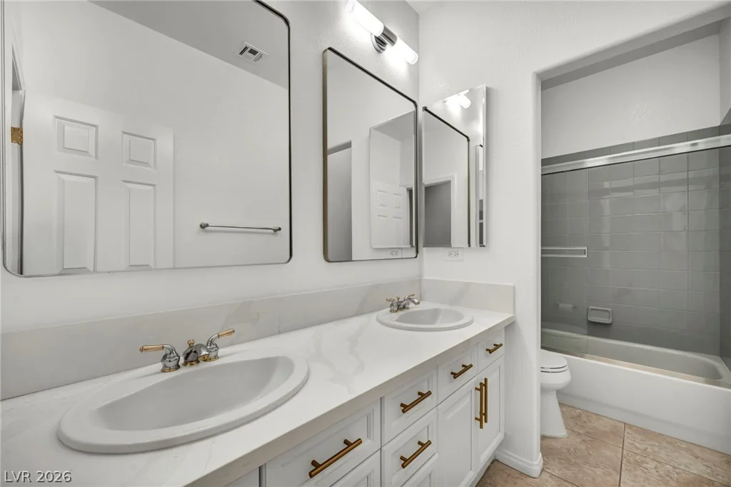7904 Roxburgh Castle, Las Vegas, NV 89117
