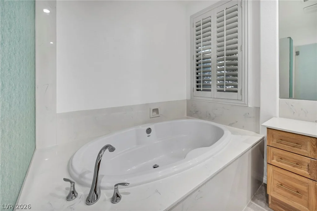 7904 Roxburgh Castle, Las Vegas, NV 89117
