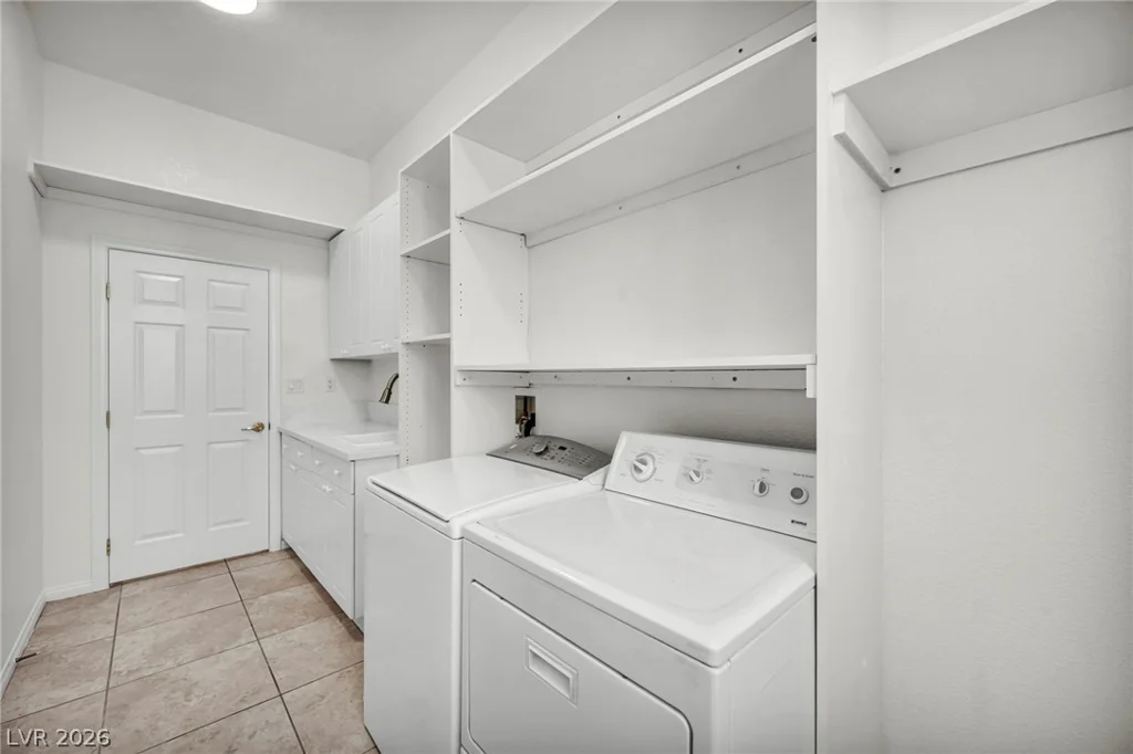 7904 Roxburgh Castle, Las Vegas, NV 89117