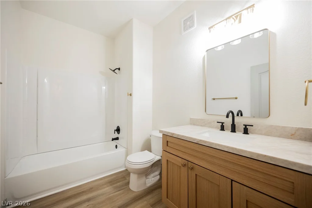 7701 Constanso, Las Vegas, NV 89128