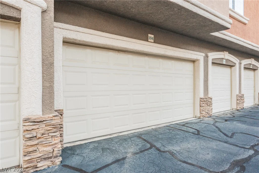 7701 Constanso, Las Vegas, NV 89128