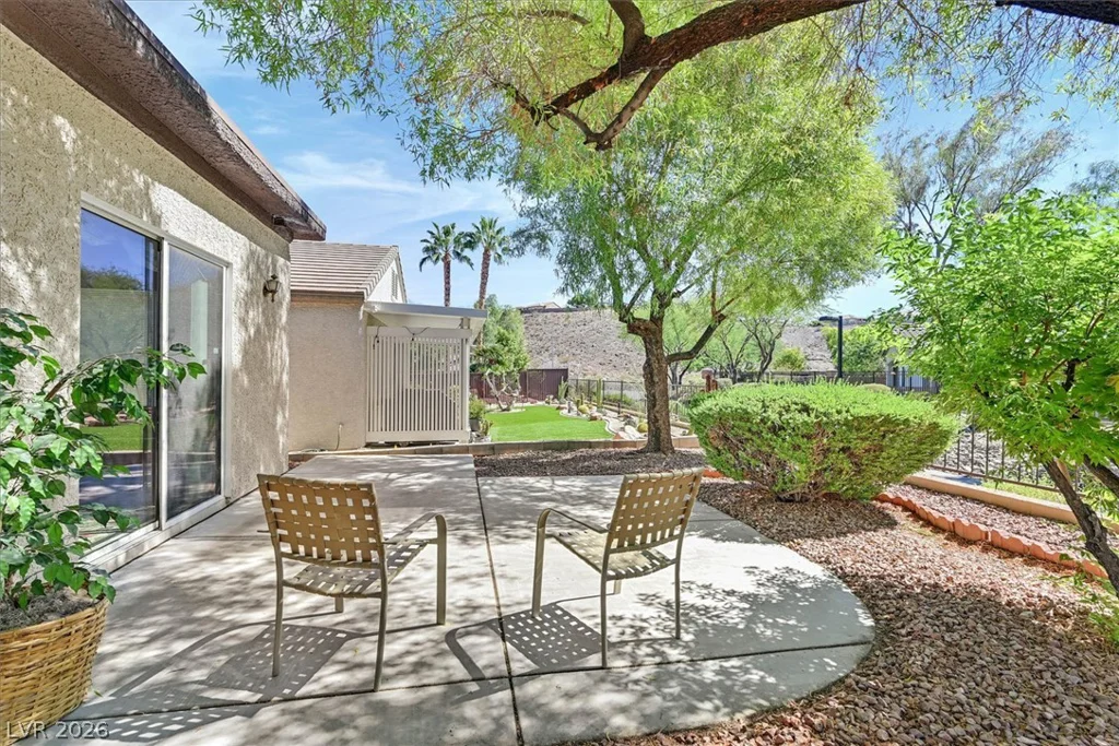 2162 Maple Heights, Henderson, NV 89052
