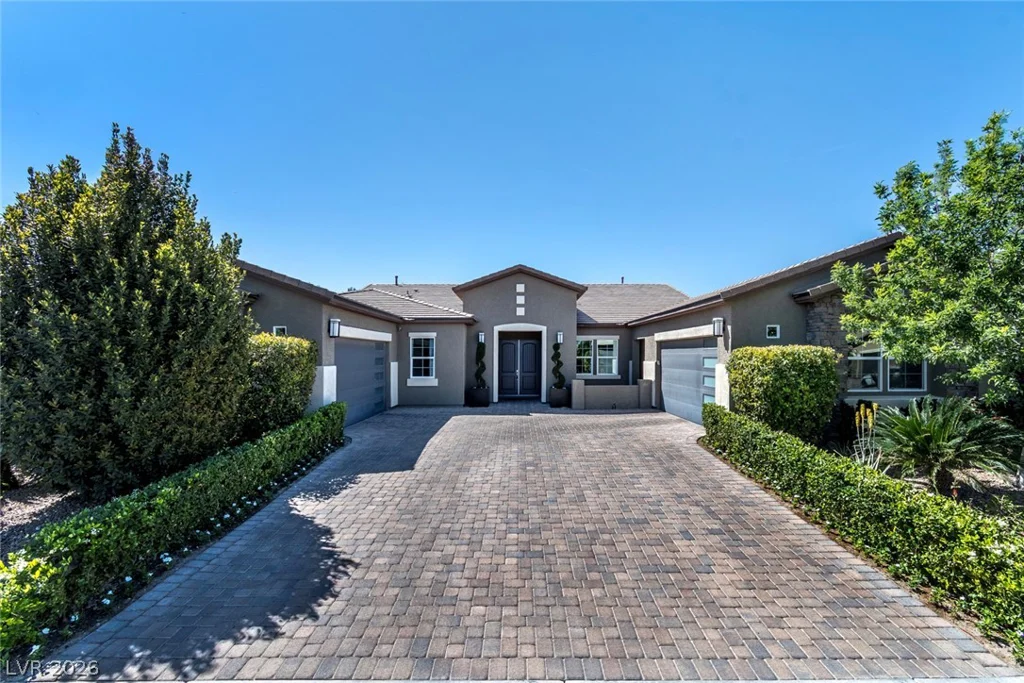 325 Greyjoy, Las Vegas, NV 89183