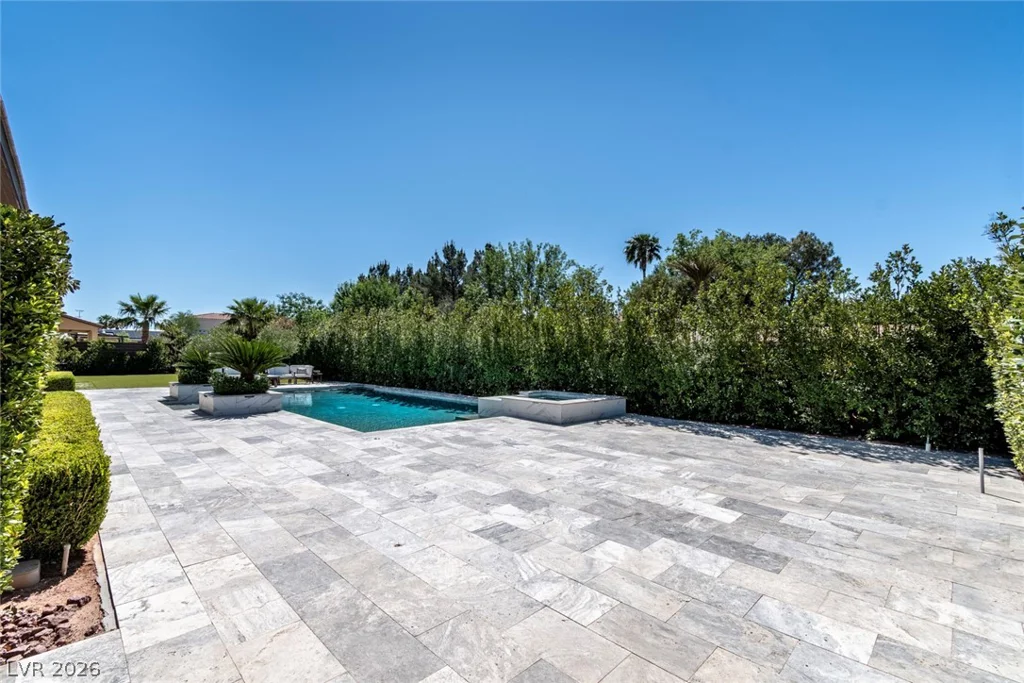 325 Greyjoy, Las Vegas, NV 89183