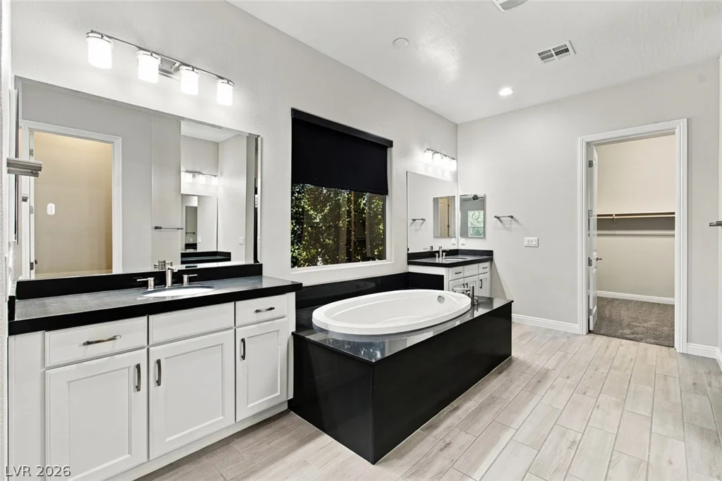 325 Greyjoy, Las Vegas, NV 89183