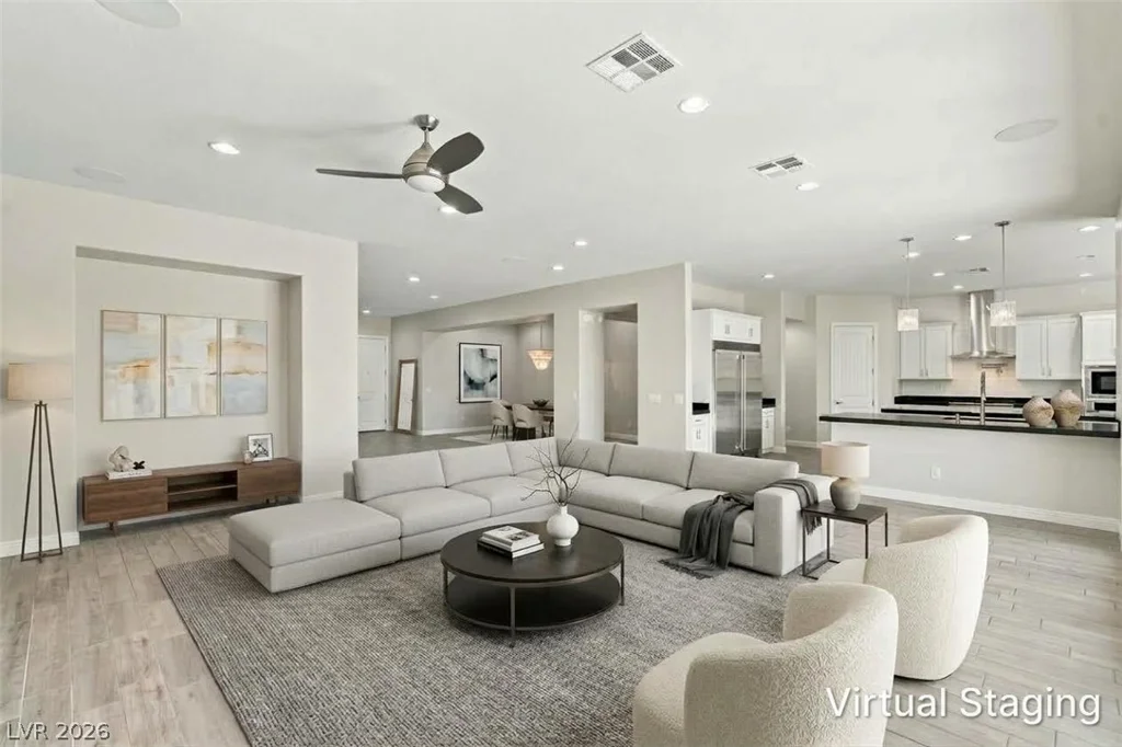 325 Greyjoy, Las Vegas, NV 89183