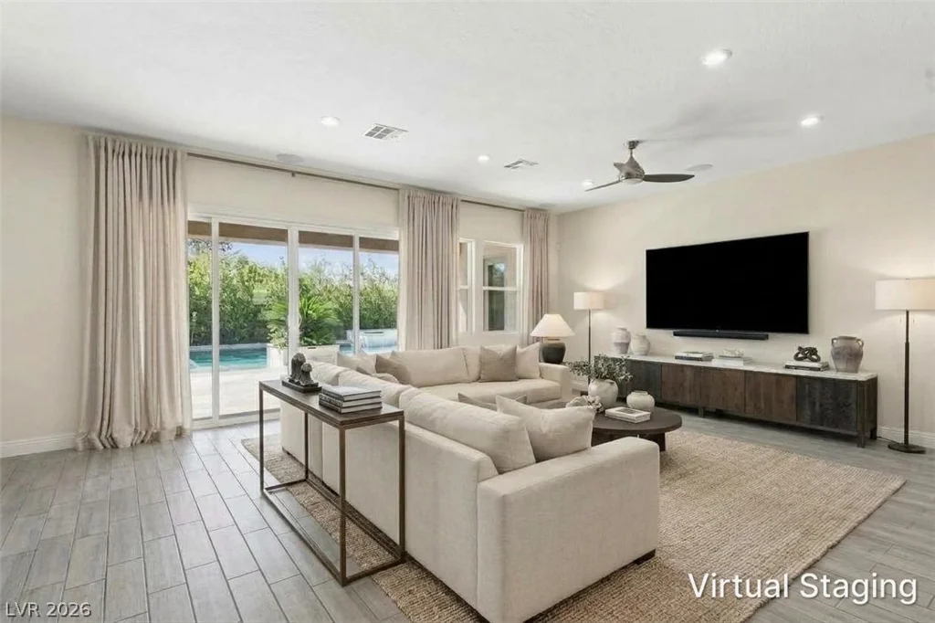 325 Greyjoy, Las Vegas, NV 89183