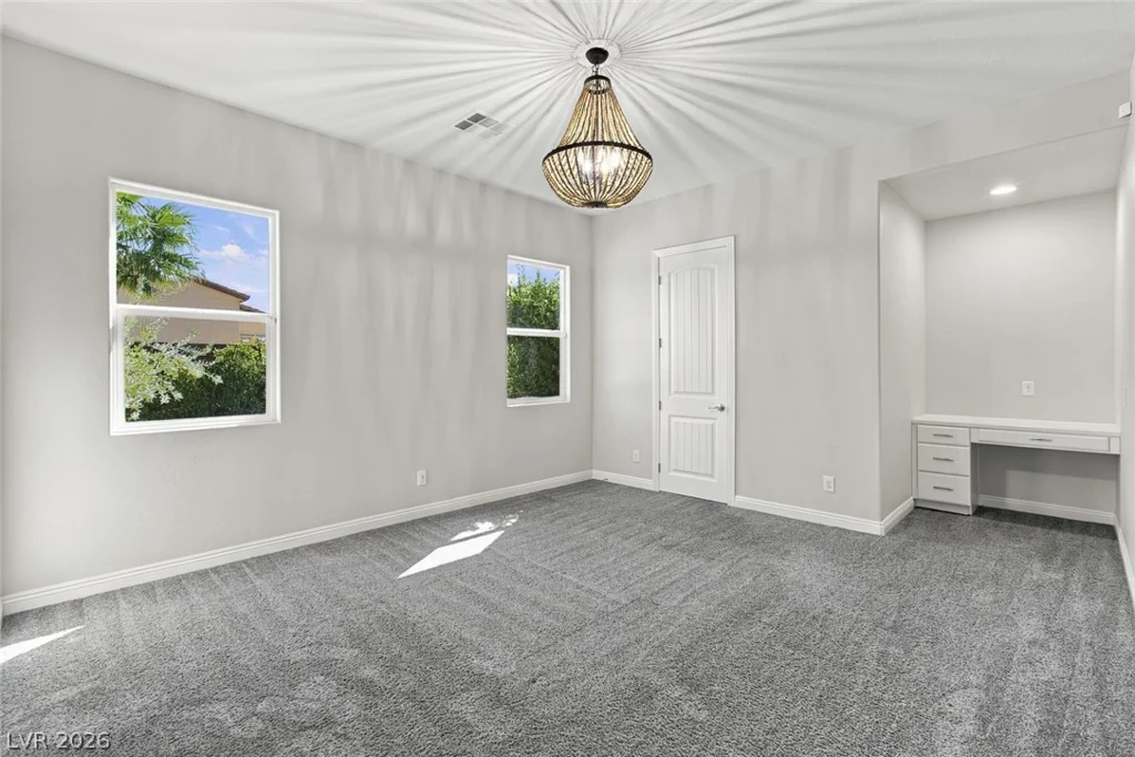 325 Greyjoy, Las Vegas, NV 89183