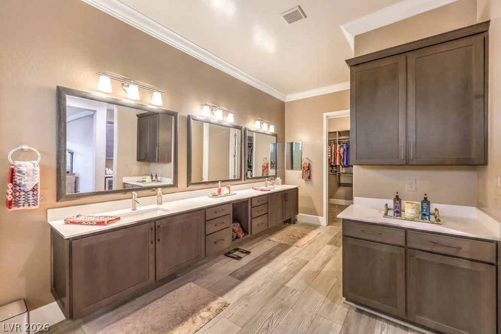 11125 Mount Cass, Las Vegas, NV 89141