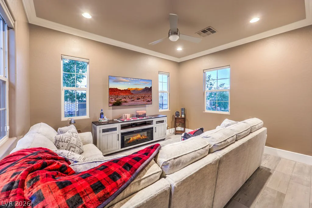 11125 Mount Cass, Las Vegas, NV 89141