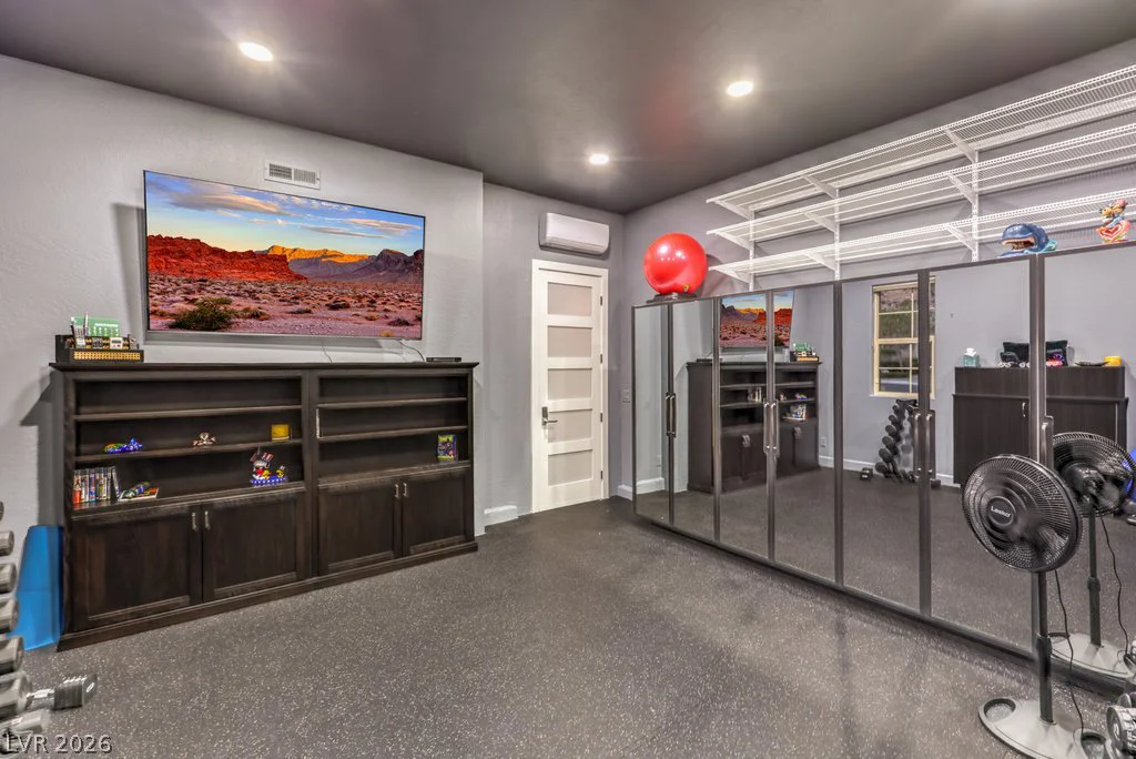 11125 Mount Cass, Las Vegas, NV 89141