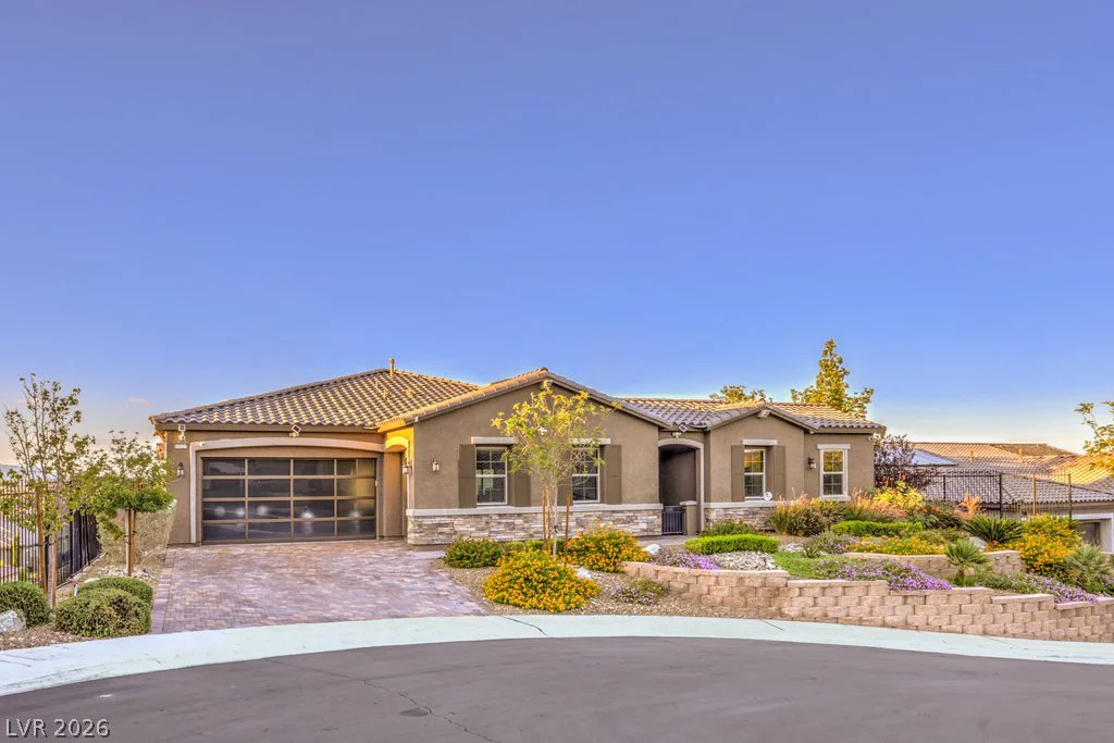 11125 Mount Cass, Las Vegas, NV 89141