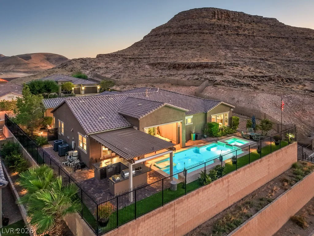 11125 Mount Cass, Las Vegas, NV 89141