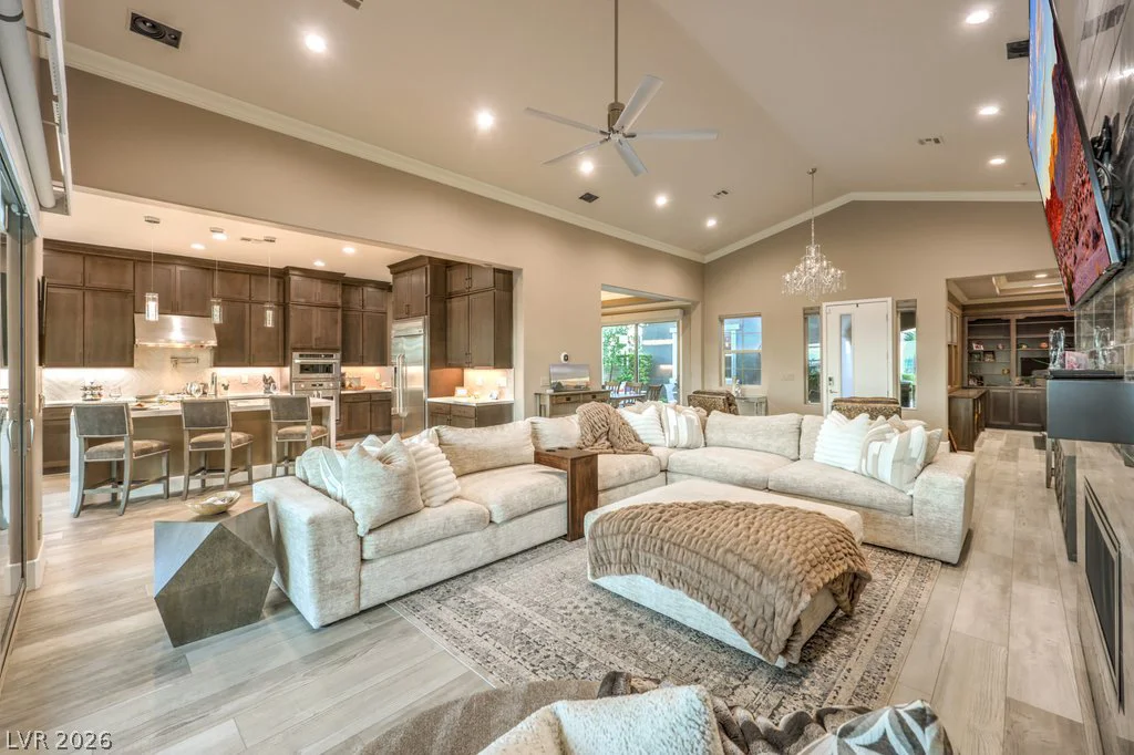 11125 Mount Cass, Las Vegas, NV 89141