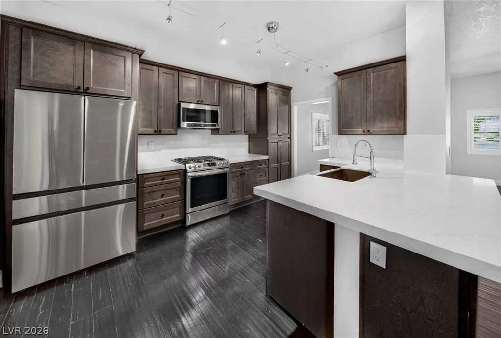 1740 Bluffs, Henderson, NV 89014