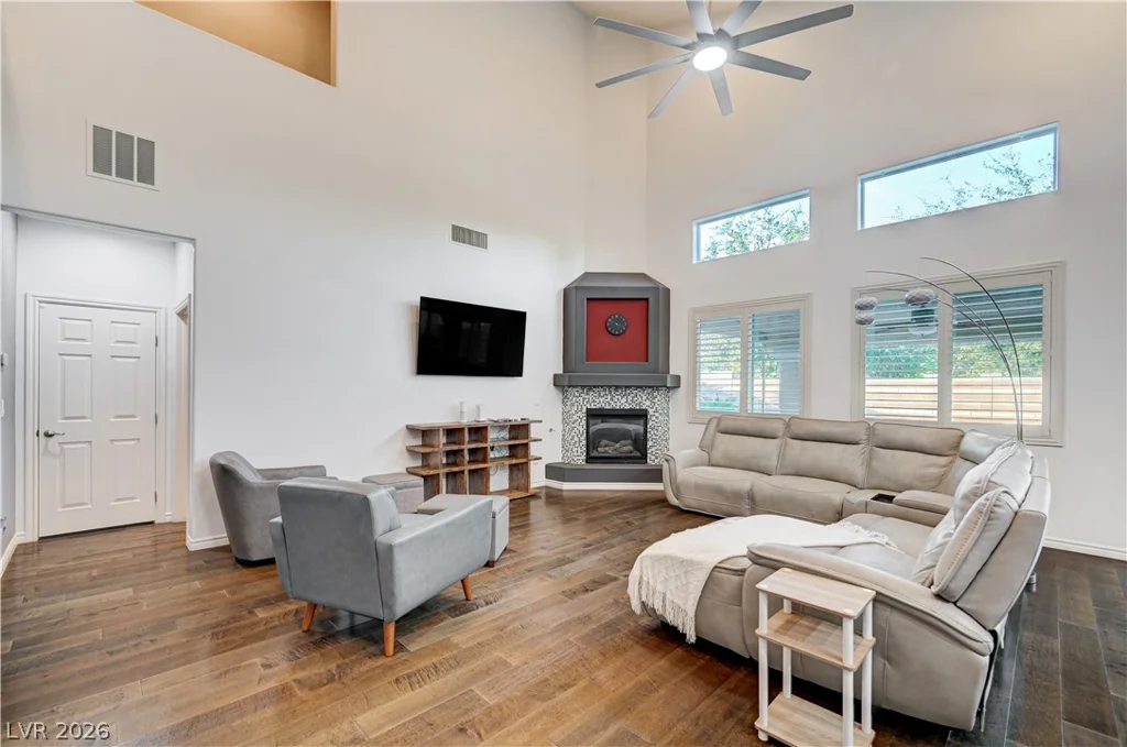 4120 Hawks Glide, North Las Vegas, NV 89084
