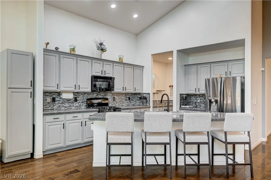4120 Hawks Glide, North Las Vegas, NV 89084